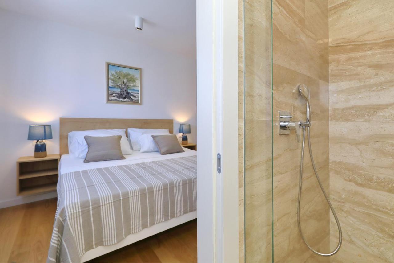 Penthouse Diem - Private Pool With Sea View Задар Екстериор снимка