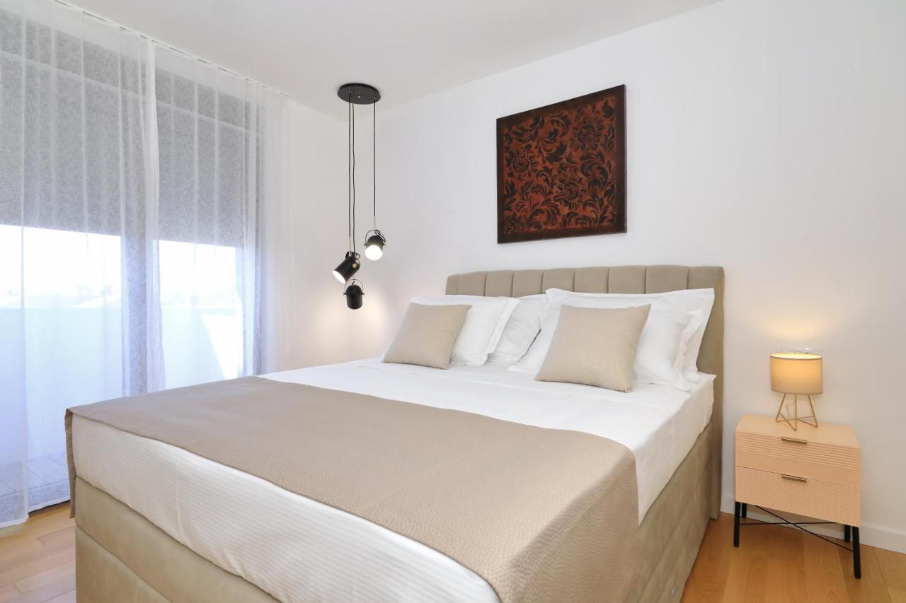Penthouse Diem - Private Pool With Sea View Задар Екстериор снимка